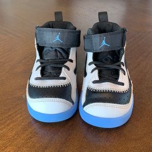 Jordan Pro RX Basketball Shoes White University Blue Black Toddler Boys 7.5C